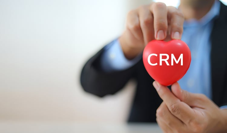 Warum nutzen Krankenkassen in der DACH Region CRM-Software? 10 Gründe_AdobeStock_@-Eakrin_1829261667_bearbeitet_900x527px