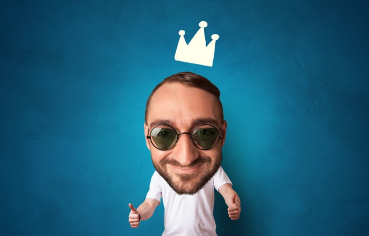 Funny person with big head and drawn crown_seo-opt