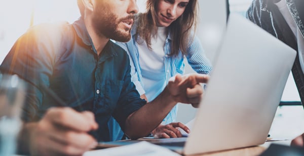 https://www.lpsp.de/blog/kostenloses-whitepaper-fur-rechtssicheres-e-mail-marketing-und-newsletter-versand iStock-©-Pinkypills_600px_912675036